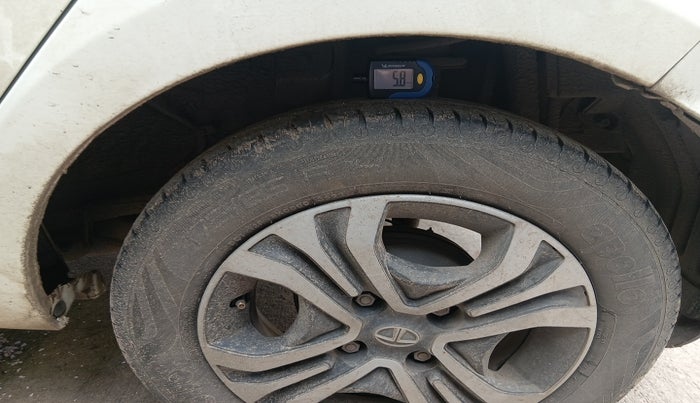 2022 Tata Tiago XT PETROL, Petrol, Manual, 57,731 km, tyre