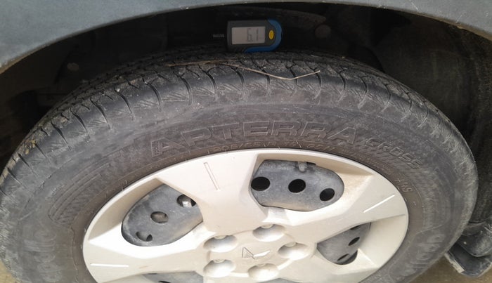 2024 Mahindra XUV 3XO MX2 Pro 1.2 L TCMPFi, Petrol, Manual, 3,300 km, tyre