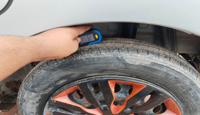 2019 Maruti Celerio VXI CNG, Petrol, Manual, 57,952 km, tyre