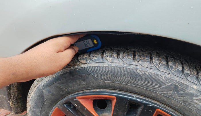 2019 Maruti Celerio VXI CNG, Petrol, Manual, 57,952 km, tyre