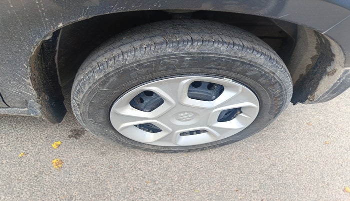 2023 Maruti S PRESSO VXI+, Petrol, Manual, 12,393 km, tyre