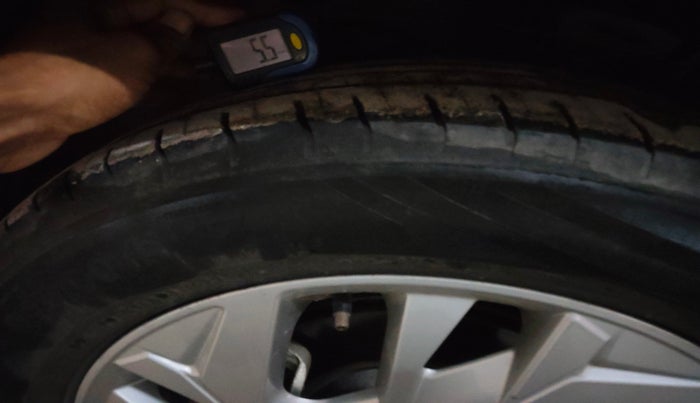 2023 Hyundai Creta SX 1.5 PETROL, Petrol, Manual, 17,980 km, tyre