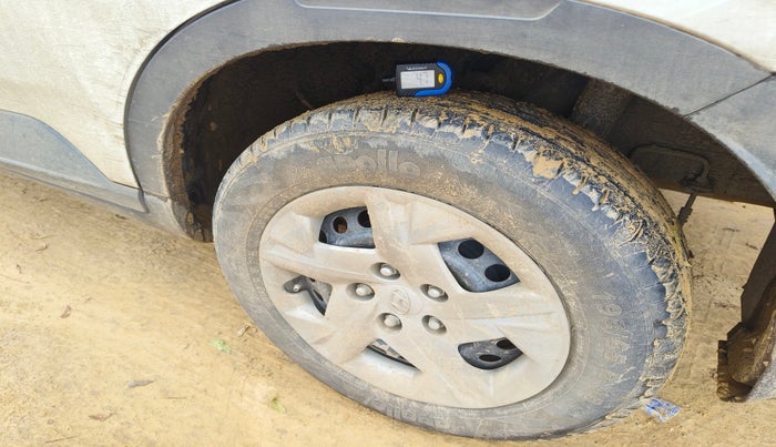 2019 Hyundai VENUE S 1.2, Petrol, Manual, 1,26,577 km, tyre