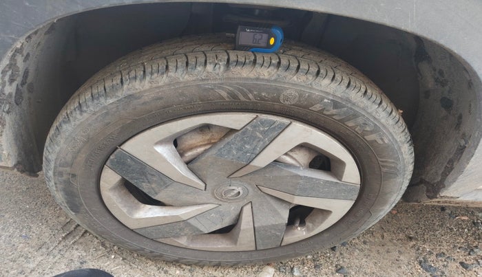 2023 Nissan MAGNITE XE, Petrol, Manual, 21,514 km, tyre