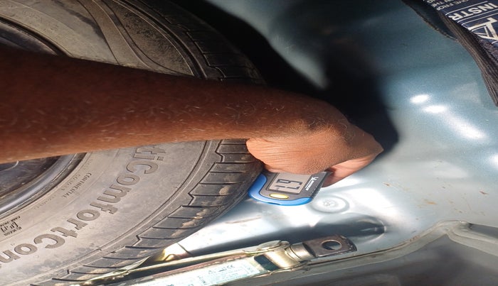 2017 Hyundai Grand i10 SPORTZ (O) 1.2 KAPPA VTVT, Petrol, Manual, 69,805 km, tyre