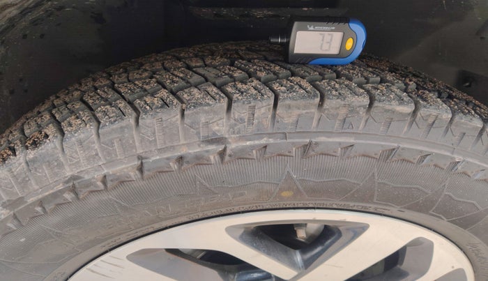 2021 Tata Harrier XZA PLUS 2.0L, Diesel, Automatic, 1,21,365 km, tyre