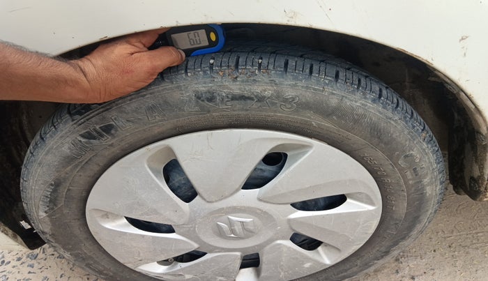 2015 Maruti Celerio VXI, Petrol, Manual, 77,670 km, tyre
