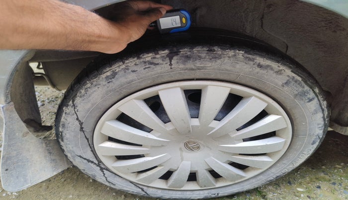 2010 Tata Manza AURA SAFIRE, Petrol, Manual, 1,07,925 km, tyre