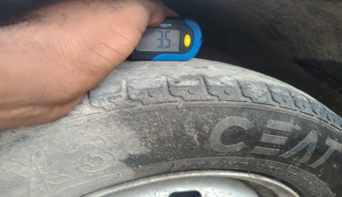 2018 Maruti Eeco 5 STR WITH A/C+HTR, Petrol, Manual, 2,32,778 km, tyre