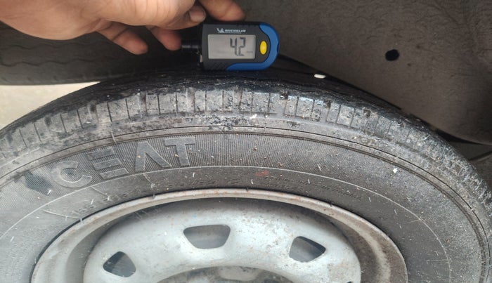 2018 Maruti Eeco 5 STR WITH A/C+HTR, Petrol, Manual, 2,32,778 km, tyre