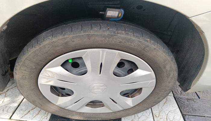 2014 Maruti Wagon R 1.0 VXI, Petrol, Manual, 76,552 km, tyre