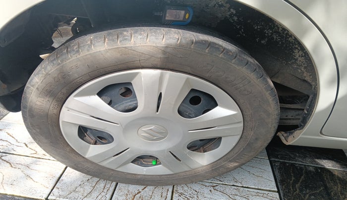 2014 Maruti Wagon R 1.0 VXI, Petrol, Manual, 76,552 km, tyre