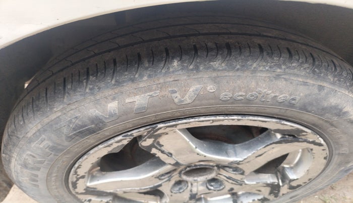 2014 Maruti Ertiga VDI, Diesel, Manual, 1,22,702 km, tyre