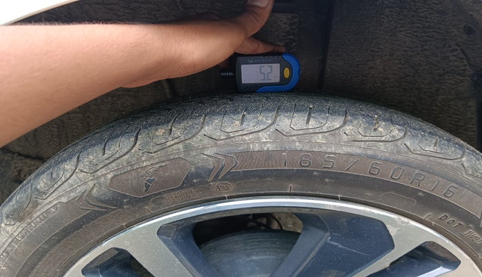 2022 Tata ALTROZ XZA PLUS, Petrol, Automatic, 29,620 km, tyre