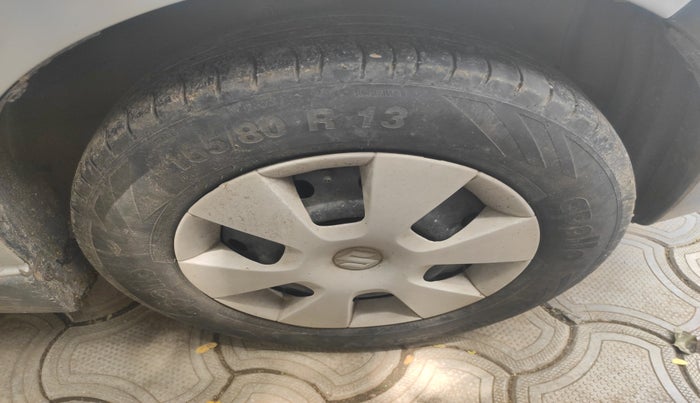 2010 Maruti A Star VXI, Petrol, Manual, 1,80,954 km, tyre