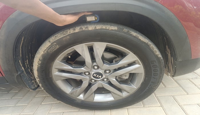 2020 KIA SELTOS HTX IVT 1.5 PETROL, Petrol, Automatic, 37,469 km, tyre