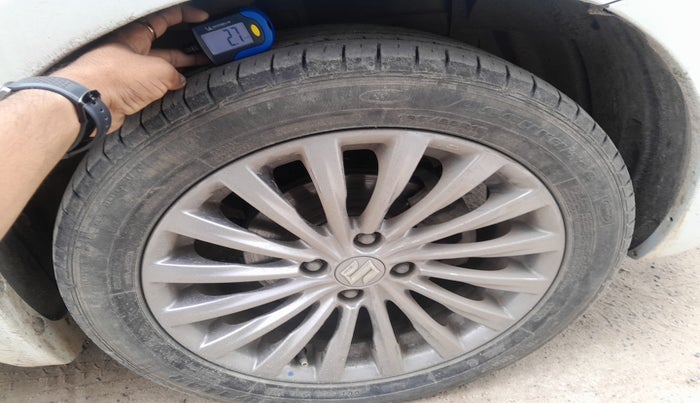 2018 Maruti Ciaz ALPHA  AT 1.4  PETROL, Petrol, Automatic, 1,02,059 km, tyre