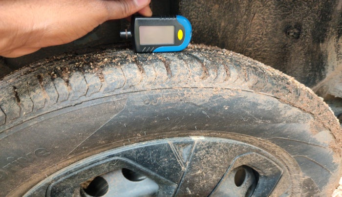2024 Tata PUNCH ADVENTURE AMT, Petrol, Automatic, 4,091 km, tyre