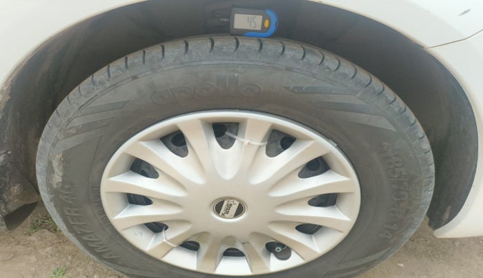 2012 Nissan Sunny XL DIESEL, Diesel, Manual, 1,42,783 km, tyre