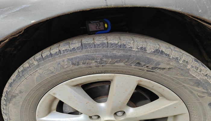 2012 Nissan Sunny XV DIESEL, Diesel, Manual, 1,54,469 km, tyre