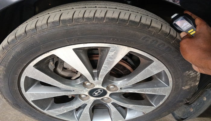 2013 Hyundai Verna FLUIDIC 1.6 VTVT SX OPT AT, Diesel, Automatic, 1,41,891 km, tyre