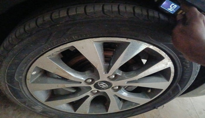 2013 Hyundai Verna FLUIDIC 1.6 VTVT SX OPT AT, Diesel, Automatic, 1,41,891 km, tyre