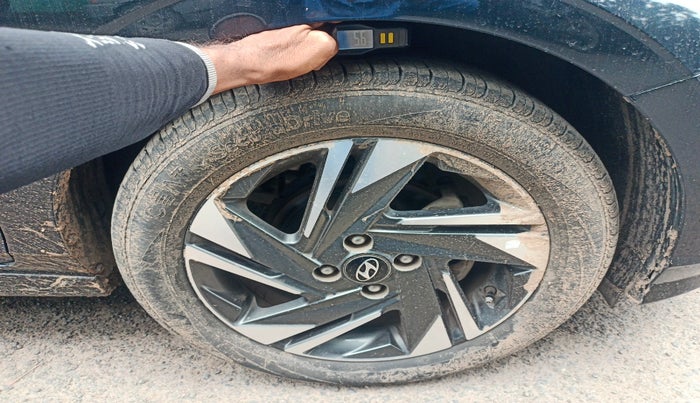 2022 Hyundai NEW I20 ASTA (O) 1.2 AT, Petrol, Automatic, 46,235 km, tyre