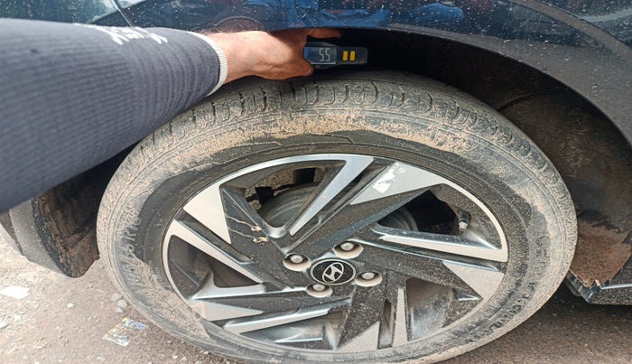 2022 Hyundai NEW I20 ASTA (O) 1.2 AT, Petrol, Automatic, 46,235 km, tyre
