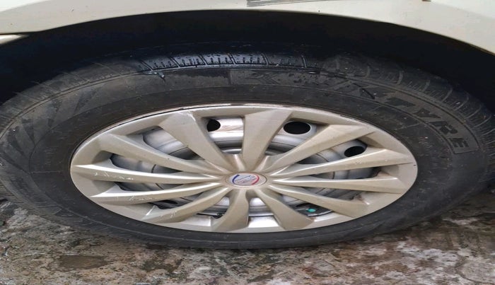 2012 Mahindra Verito 1.5 D2, Diesel, Manual, 91,914 km, tyre
