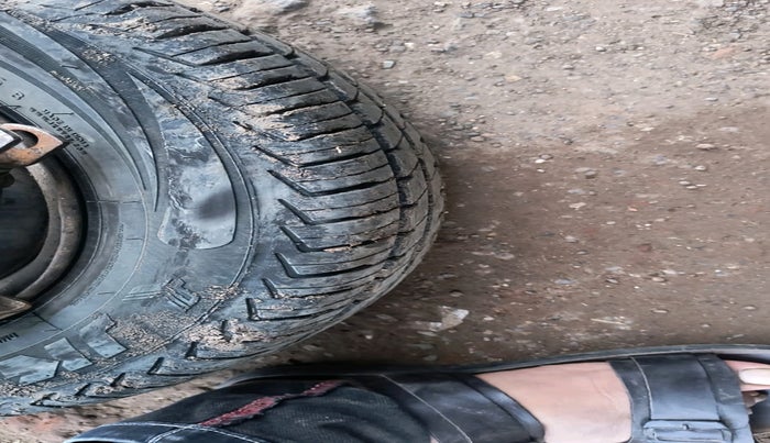 2016 Maruti Wagon R 1.0 LXI, Petrol, Manual, 3,70,614 km, tyre