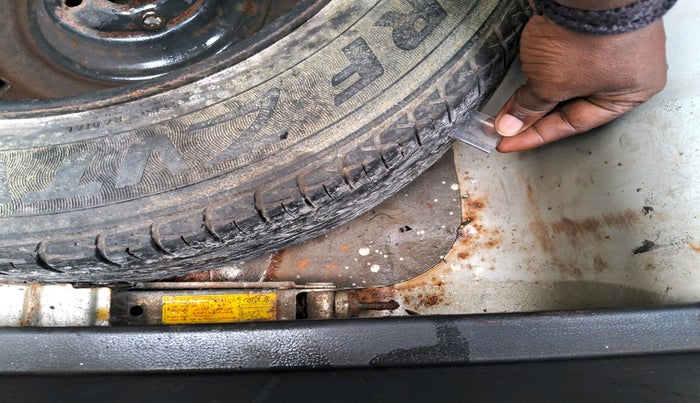 2012 Hyundai Verna FLUIDIC 1.6 VTVT EX, Petrol, Manual, 58,100 km, tyre