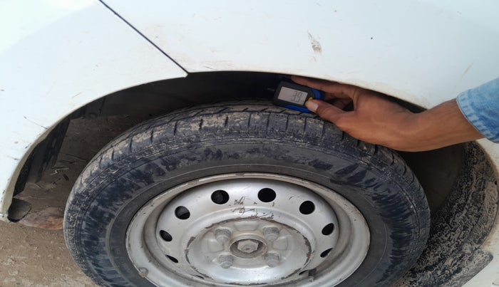 2012 Maruti Wagon R 1.0 LXI LPG, Petrol, Manual, 1,03,391 km, tyre