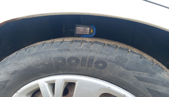 2018 Maruti Dzire VDI, Diesel, Manual, 1,21,195 km, tyre