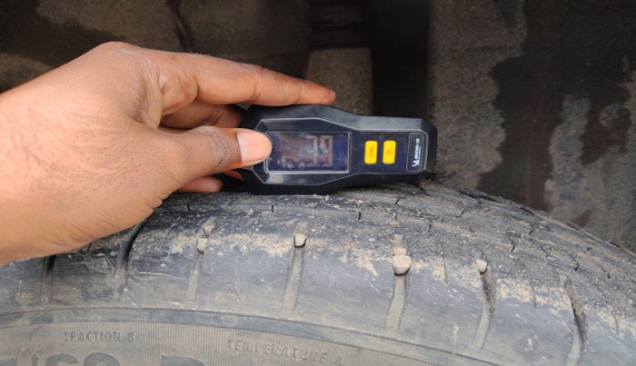 2023 Tata PUNCH CREATIVE  MT, Petrol, Manual, 41,738 km, tyre