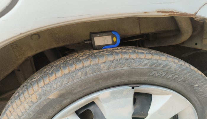 2012 Maruti Alto K10 VXI, Petrol, Manual, 98,046 km, tyre