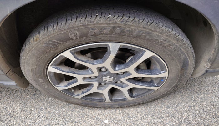 2024 Maruti XL6 ALPHA PLUS  AT DUAL TONE, Petrol, Automatic, 11,963 km, tyre