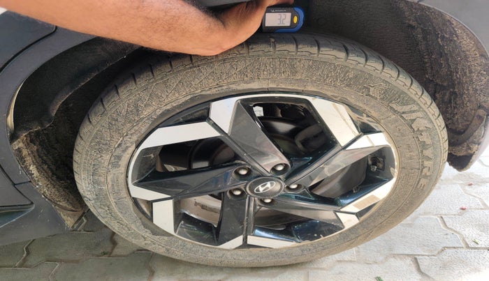 2021 Hyundai ALCAZAR 1.5 SIGNATURE (O) AT 6STR, Diesel, Automatic, 1,01,670 km, tyre