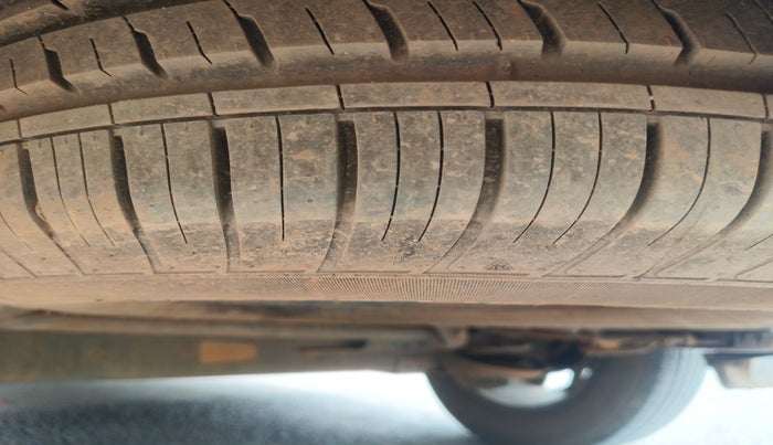 2022 Tata Safari XTA PLUS, Diesel, Automatic, 1,32,605 km, tyre