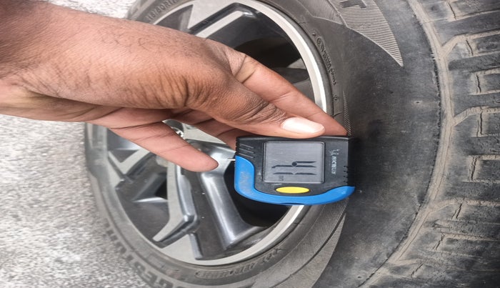 2019 Hyundai Creta SX (O) 1.6 PETROL, Petrol, Manual, 27,332 km, tyre