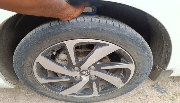 2022 Toyota Glanza G E-CNG, Petrol, Manual, 41,144 km, tyre