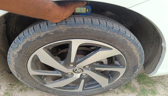 2022 Toyota Glanza G E-CNG, Petrol, Manual, 41,144 km, tyre