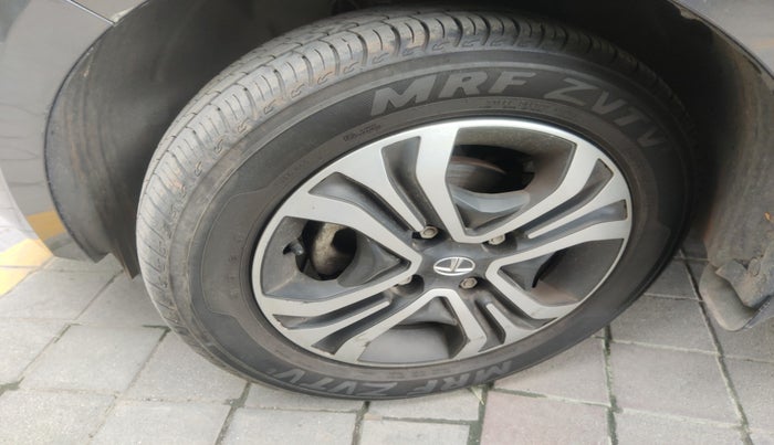 2023 Tata Tiago XTA PETROL, Petrol, Automatic, 15,600 km, tyre