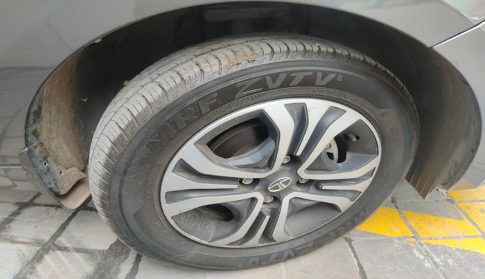 2023 Tata Tiago XTA PETROL, Petrol, Automatic, 15,600 km, tyre