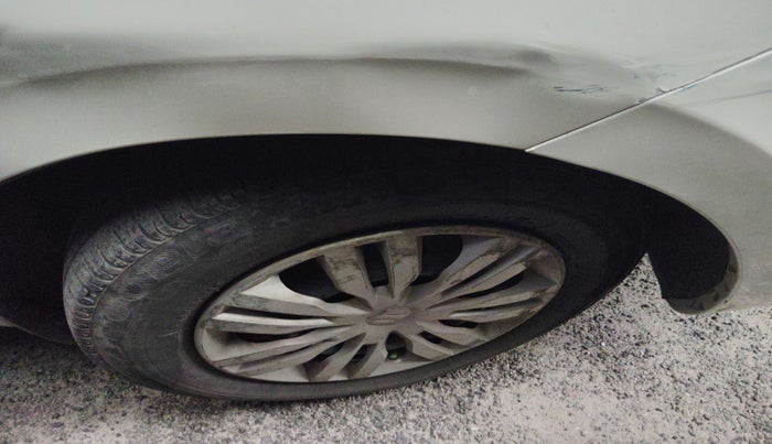 2018 Maruti Dzire VDI, Diesel, Manual, 52,518 km, tyre
