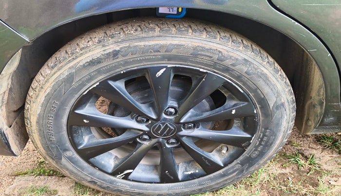 2014 Maruti Ertiga ZDI, Diesel, Manual, 98,951 km, tyre
