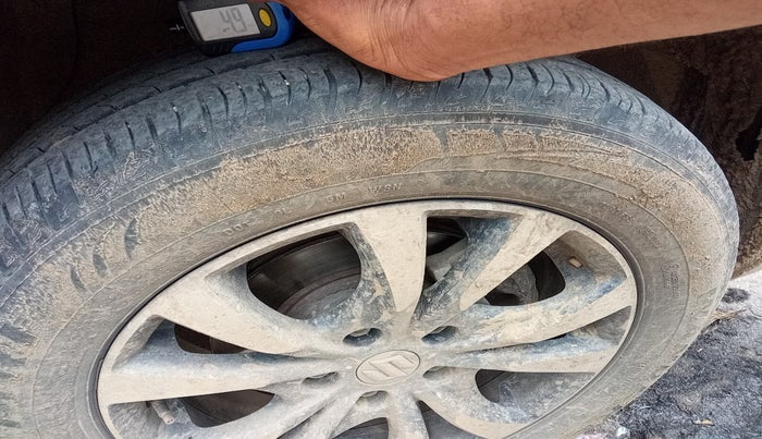 2023 Maruti BREZZA LXI, Petrol, Manual, 54,000 km, tyre