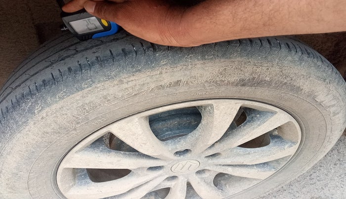 2023 Maruti BREZZA LXI, Petrol, Manual, 54,000 km, tyre