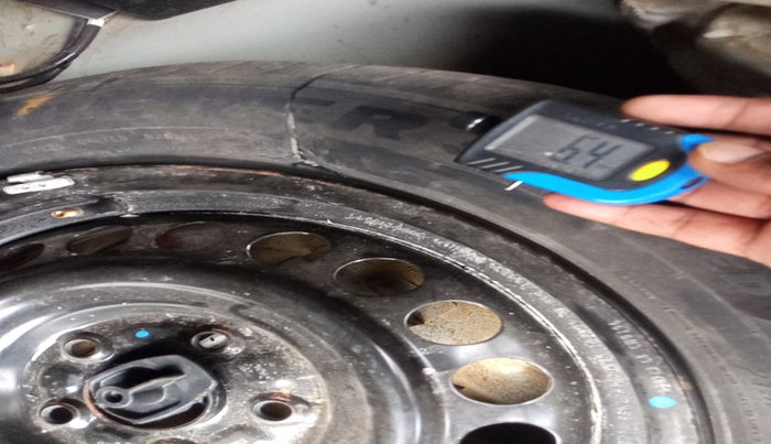 2023 Maruti BREZZA LXI, Petrol, Manual, 54,000 km, tyre