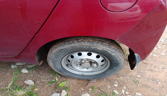 2014 Hyundai Eon D-LITE+, Petrol, Manual, 51,185 km, tyre