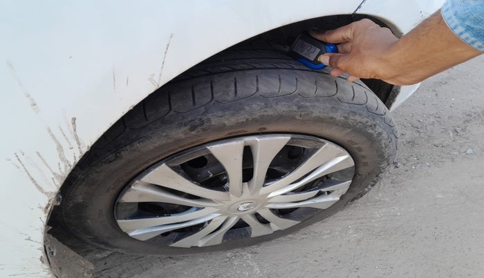 2017 Maruti Ertiga VDI SHVS, Diesel, Manual, 2,20,653 km, tyre